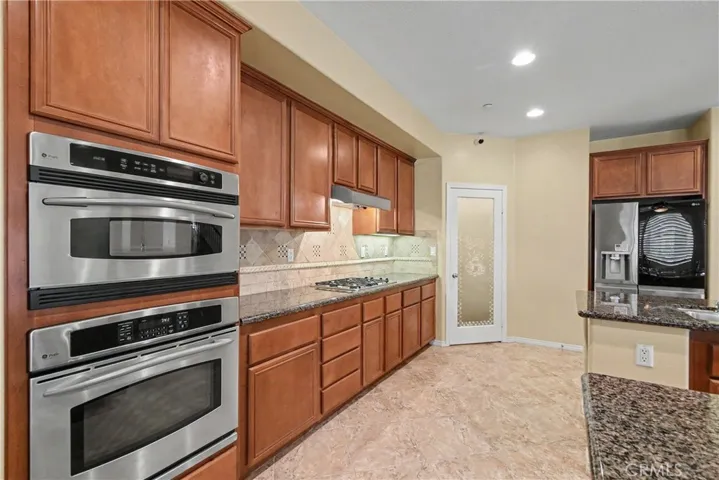 923 Denise, Redlands, California 92374