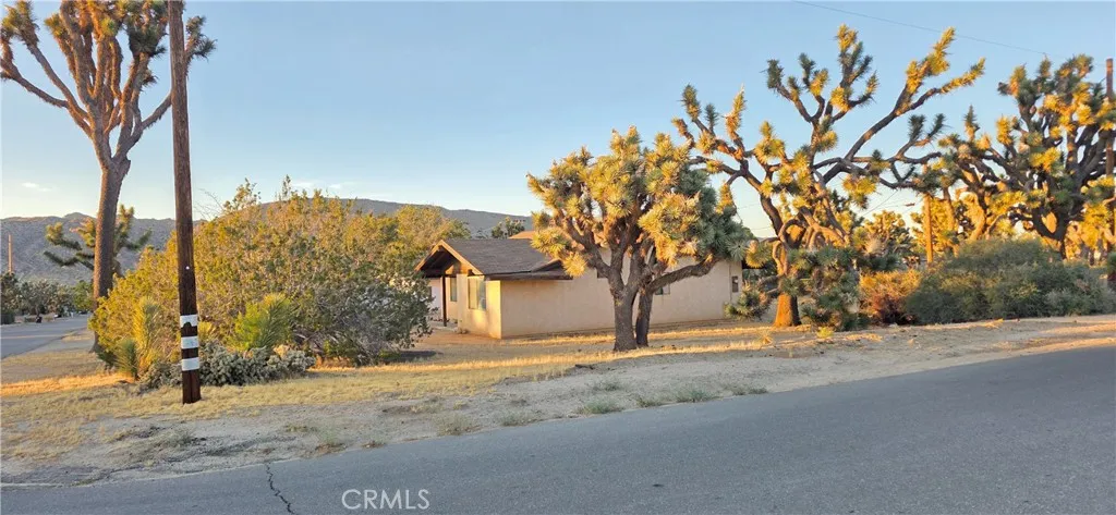 7791 Jemez, Yucca Valley, California 92284