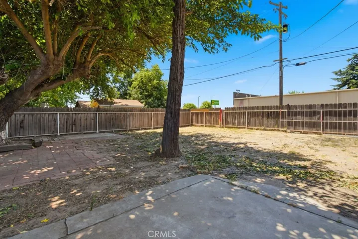 6807 N Cottage, Winton, California 95388