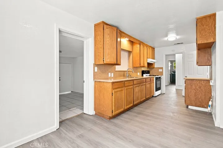 6807 N Cottage, Winton, California 95388