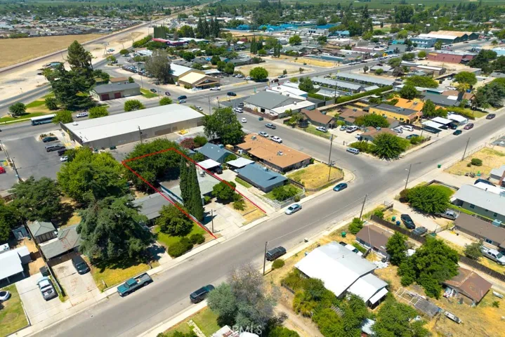 6807 N Cottage, Winton, California 95388