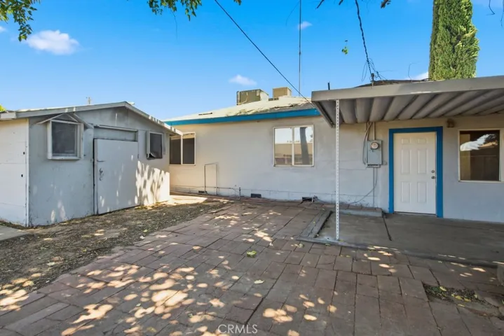 6807 N Cottage, Winton, California 95388