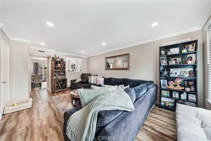700 W Walnut 59, Orange, California 92868