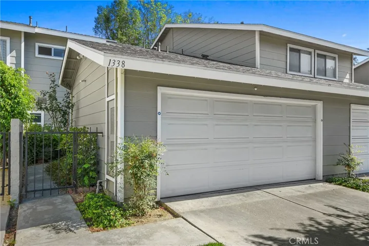 1338 Oahu, West Covina, California 91792