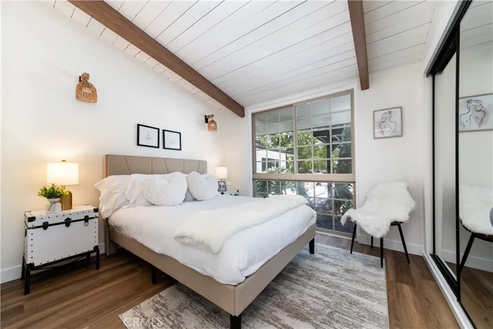 22838 Epsilon Street, Woodland Hills, California 91364