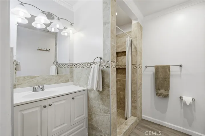 1640 Arapahoe Street, Los Angeles, California 90006
