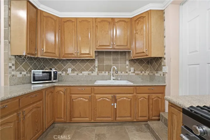1640 Arapahoe Street, Los Angeles, California 90006