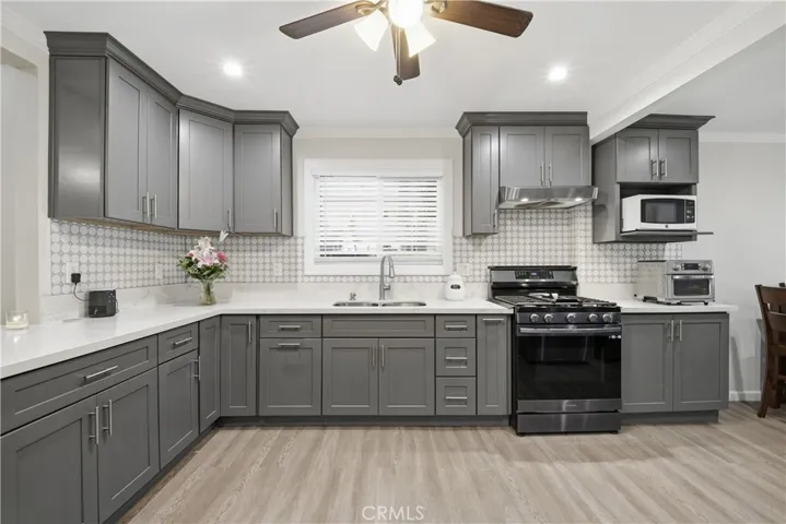 1640 Arapahoe Street, Los Angeles, California 90006