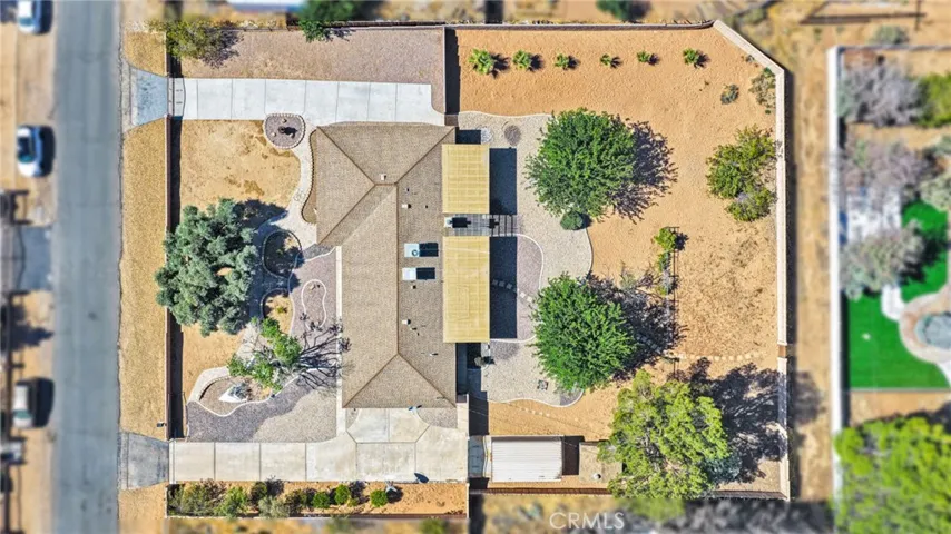 20135 Eyota Road, Apple Valley, California 92308
