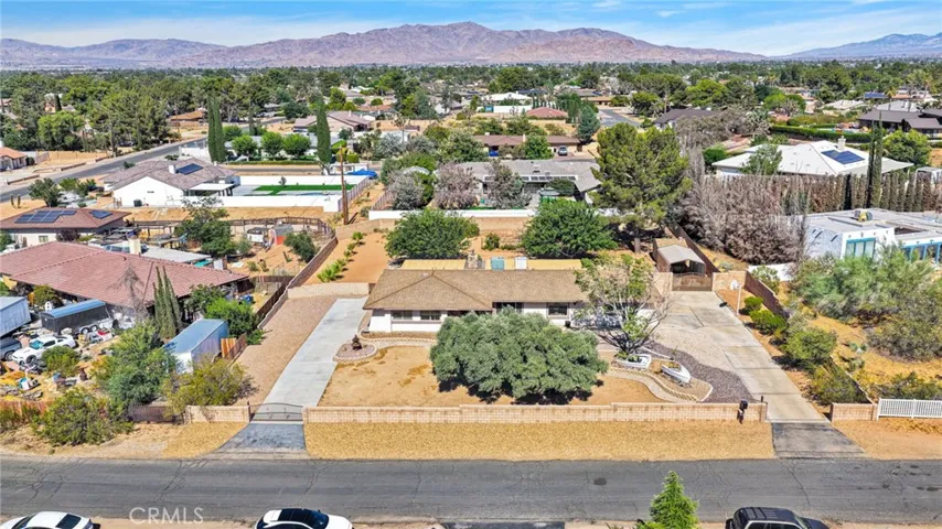 20135 Eyota Road, Apple Valley, California 92308