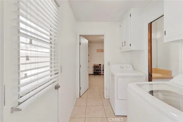 20135 Eyota Road, Apple Valley, California 92308