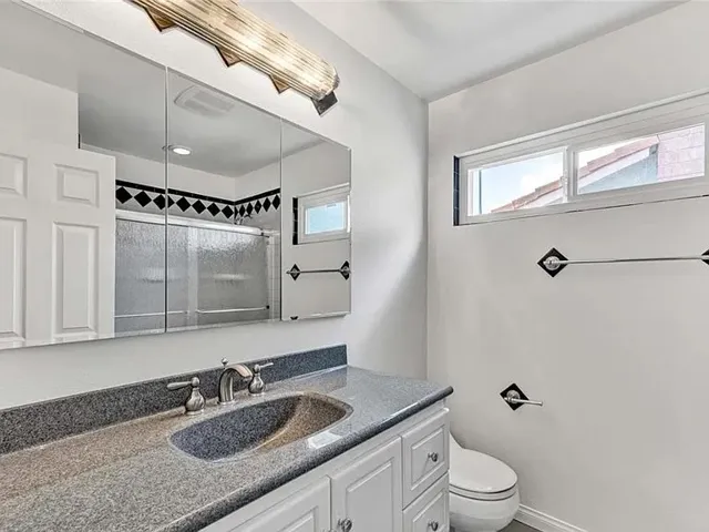 5 Bull Run, Irvine, California 92620