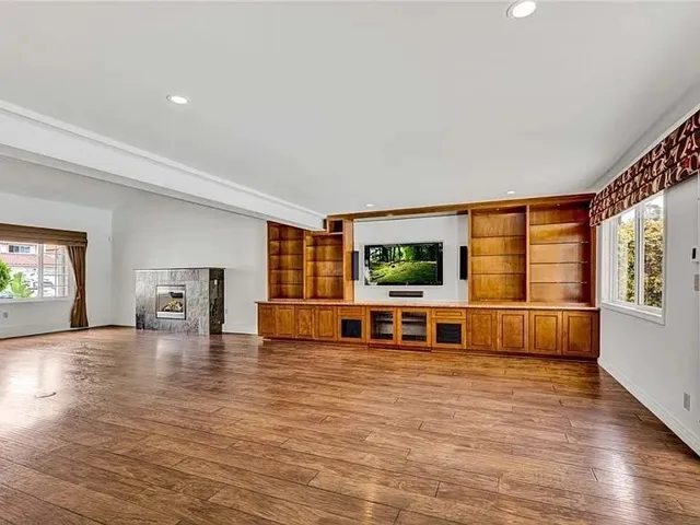 5 Bull Run, Irvine, California 92620