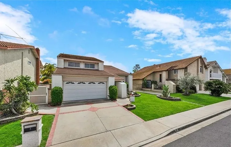 5 Bull Run, Irvine, California 92620
