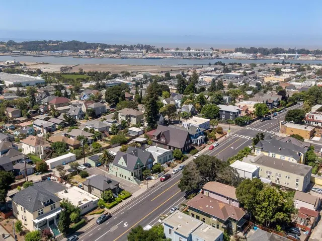 841 Georgia Street, Vallejo, California 94590