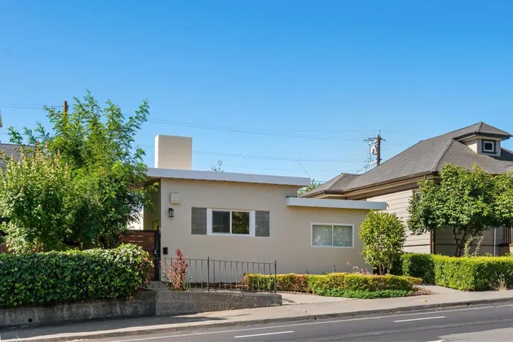 841 Georgia Street, Vallejo, California 94590