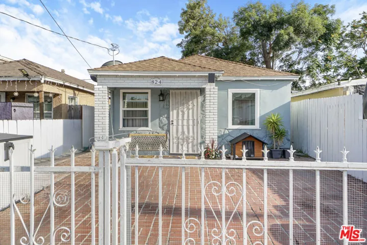824 W Palmer Street, Compton, California 90220