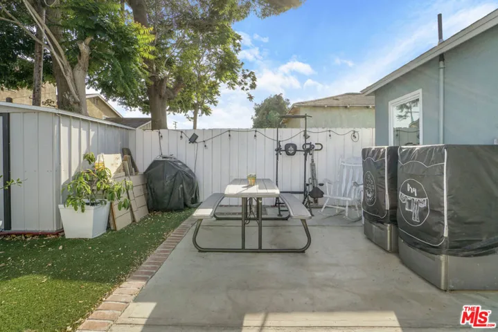 824 W Palmer Street, Compton, California 90220