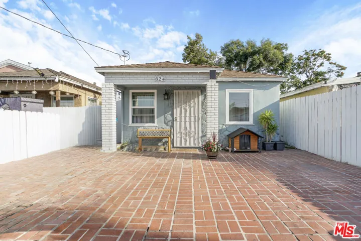 824 W Palmer Street, Compton, California 90220