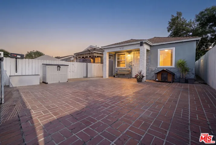 824 W Palmer Street, Compton, California 90220
