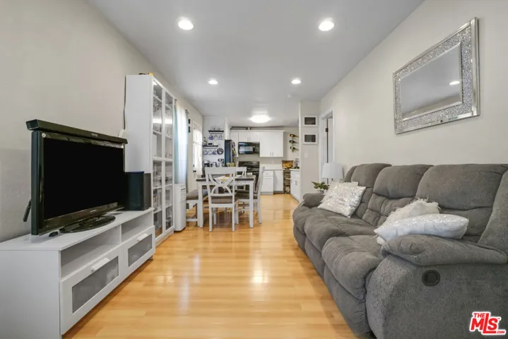 824 W Palmer Street, Compton, California 90220