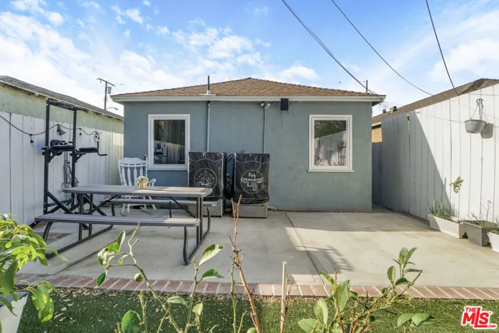 824 W Palmer Street, Compton, California 90220