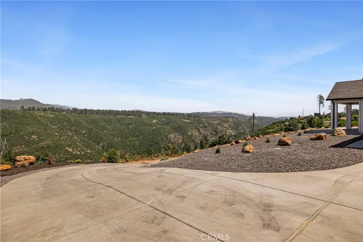 5693 Feather River Place, Paradise, California 95969