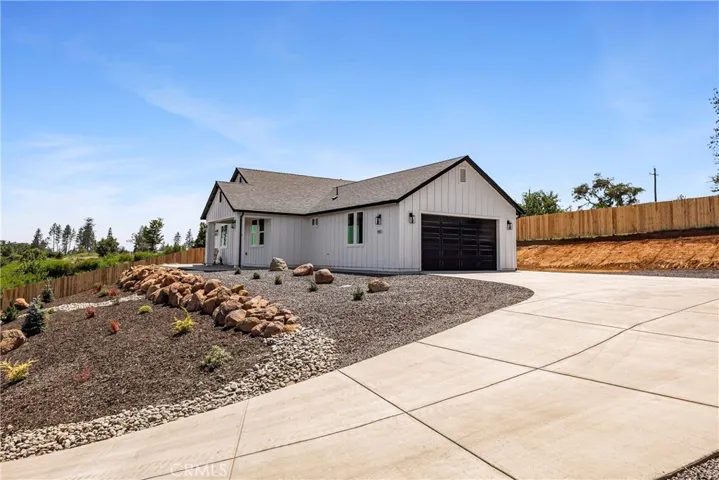 5693 Feather River Place, Paradise, California 95969