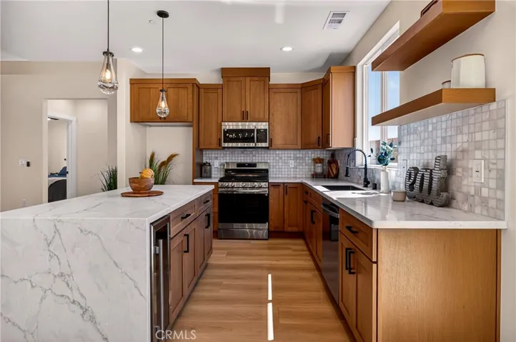 5693 Feather River Place, Paradise, California 95969