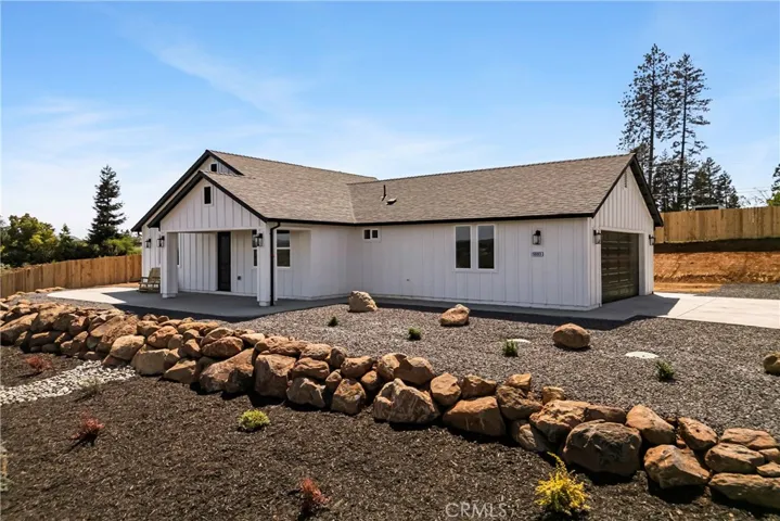 5693 Feather River Place, Paradise, California 95969
