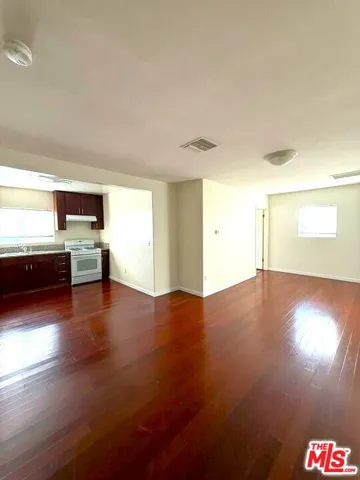 4343 W 4th Street, Los Angeles, California 90020