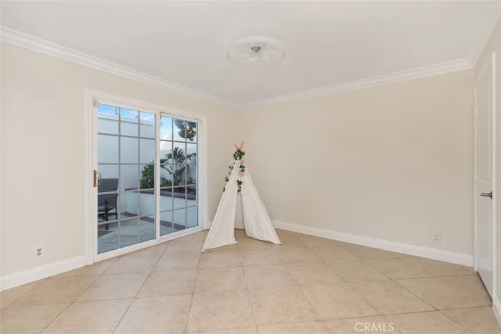 2 Meadowsweet Way, Irvine, California 92612