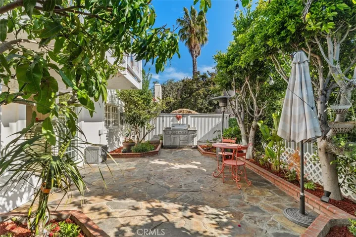 2 Meadowsweet Way, Irvine, California 92612