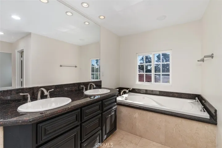 2 Meadowsweet Way, Irvine, California 92612