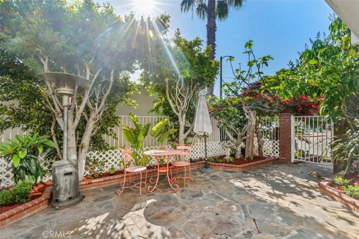 2 Meadowsweet Way, Irvine, California 92612