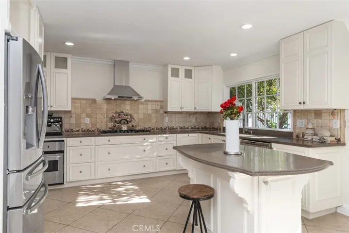 2 Meadowsweet Way, Irvine, California 92612