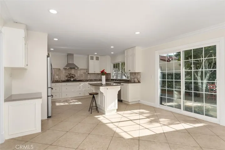 2 Meadowsweet Way, Irvine, California 92612