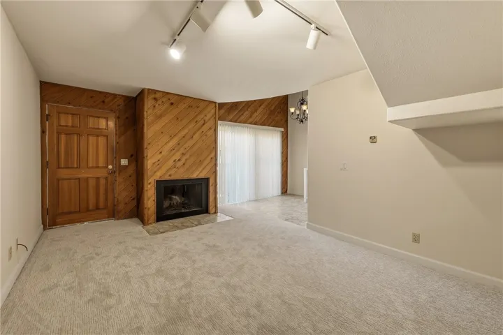 23821 Hillhurst, Laguna Niguel, California 92677