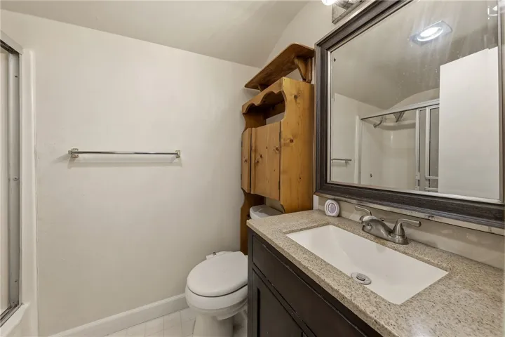 23821 Hillhurst, Laguna Niguel, California 92677