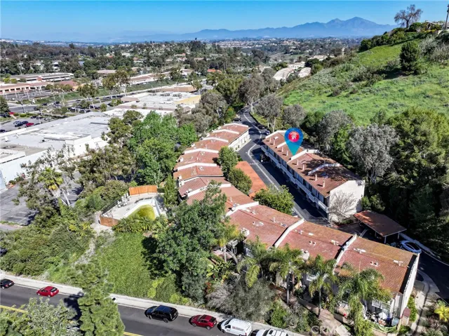 23821 Hillhurst, Laguna Niguel, California 92677