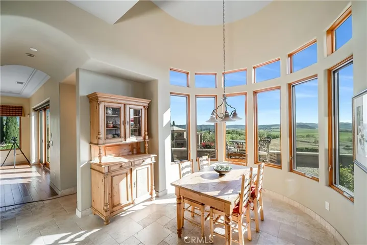 Breakfast Nook