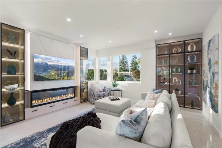 22540 Stevens Creek Boulevard, Cupertino, California 95014