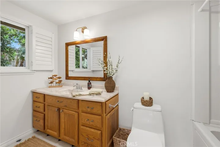 1721 Bates Court, Thousand Oaks, California 91362