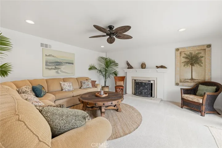 1721 Bates Court, Thousand Oaks, California 91362