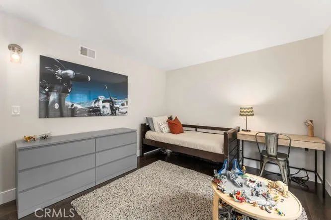 3650 Claremore Ave, Long Beach, California 90808