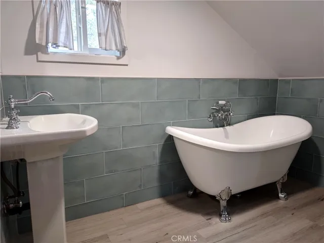 31083 All View Drive, Running Springs, California 92382