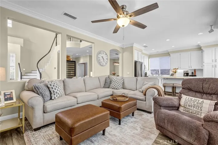 20001 Franks, Saugus, California 91350