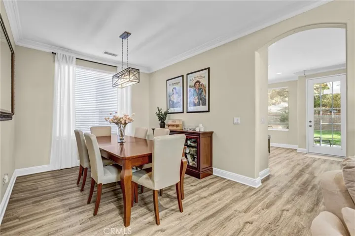 20001 Franks, Saugus, California 91350