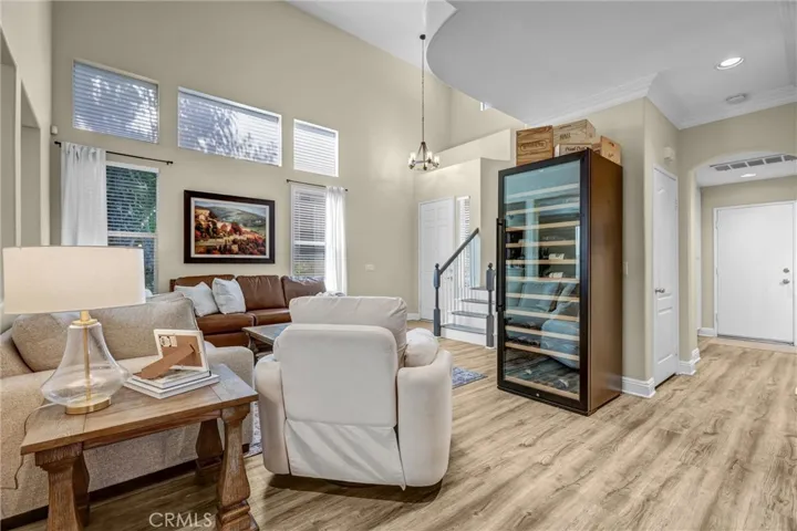20001 Franks, Saugus, California 91350