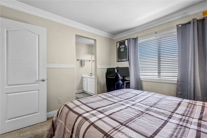 20001 Franks, Saugus, California 91350